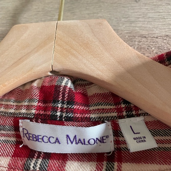 Rebecca Malone long sleeve sweater w/sewn in collar & bottom ruffle, red, size L - Picture 6 of 6